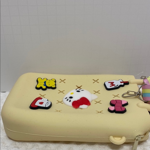 Hello Kitty Cream and Red Kawaii Bag imported - Picture 11 of 15